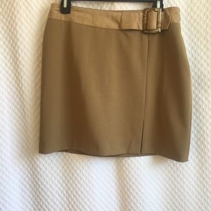 Made in Italy tan skirt size L. #214
